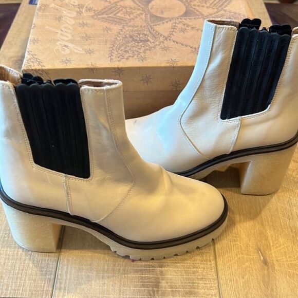 Free People James Chelsea Boot US 9 Crème and Black - Picture 2 of 8